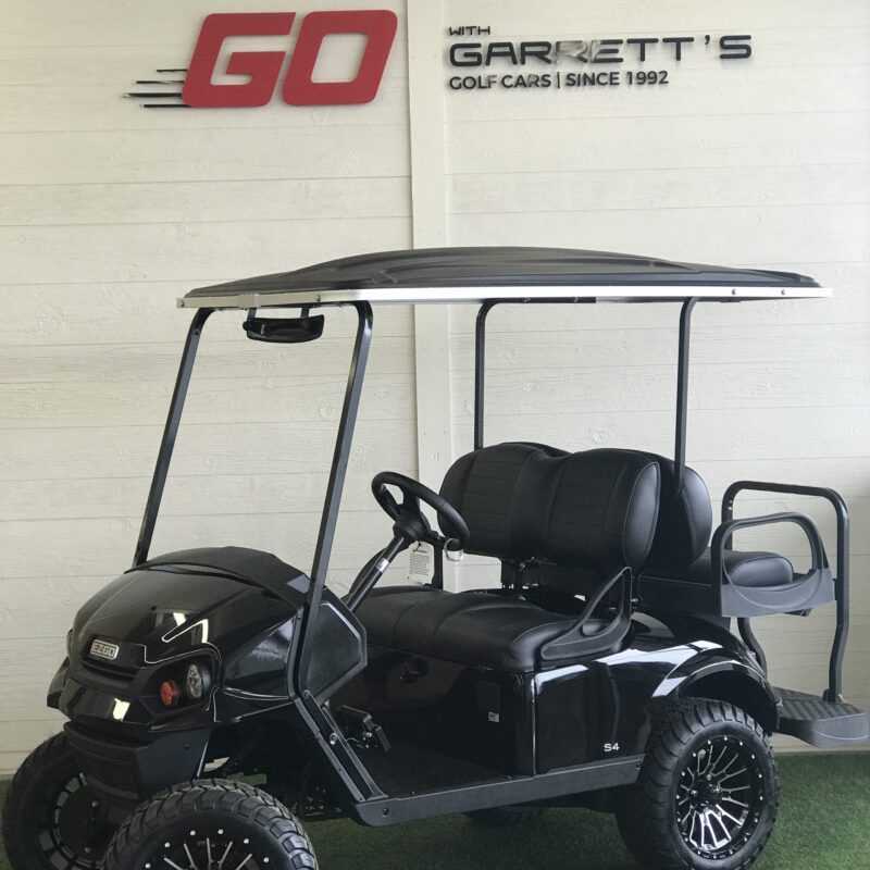 E-Z-GO golf cart