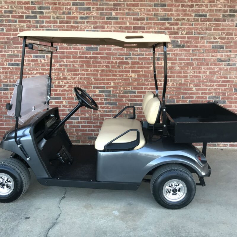 E-Z-GO golf cart