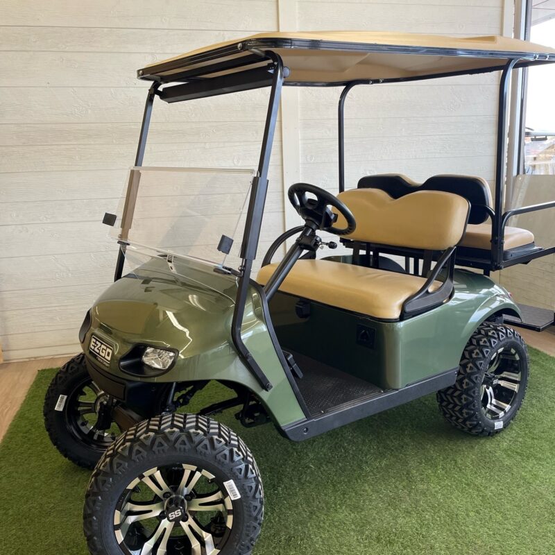 E-Z-GO golf cart