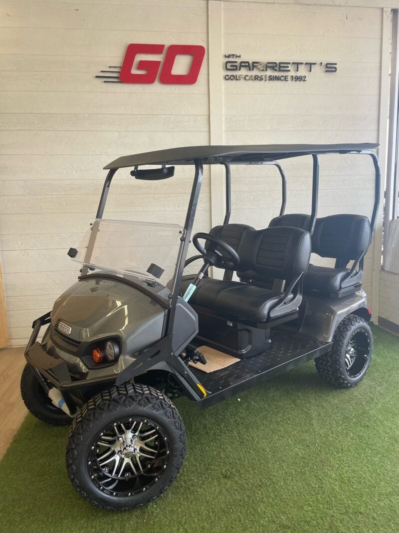 E-Z-GO golf cart