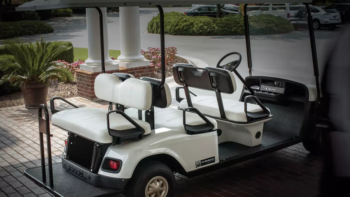 E-Z-GO golf cart Shuttle 6