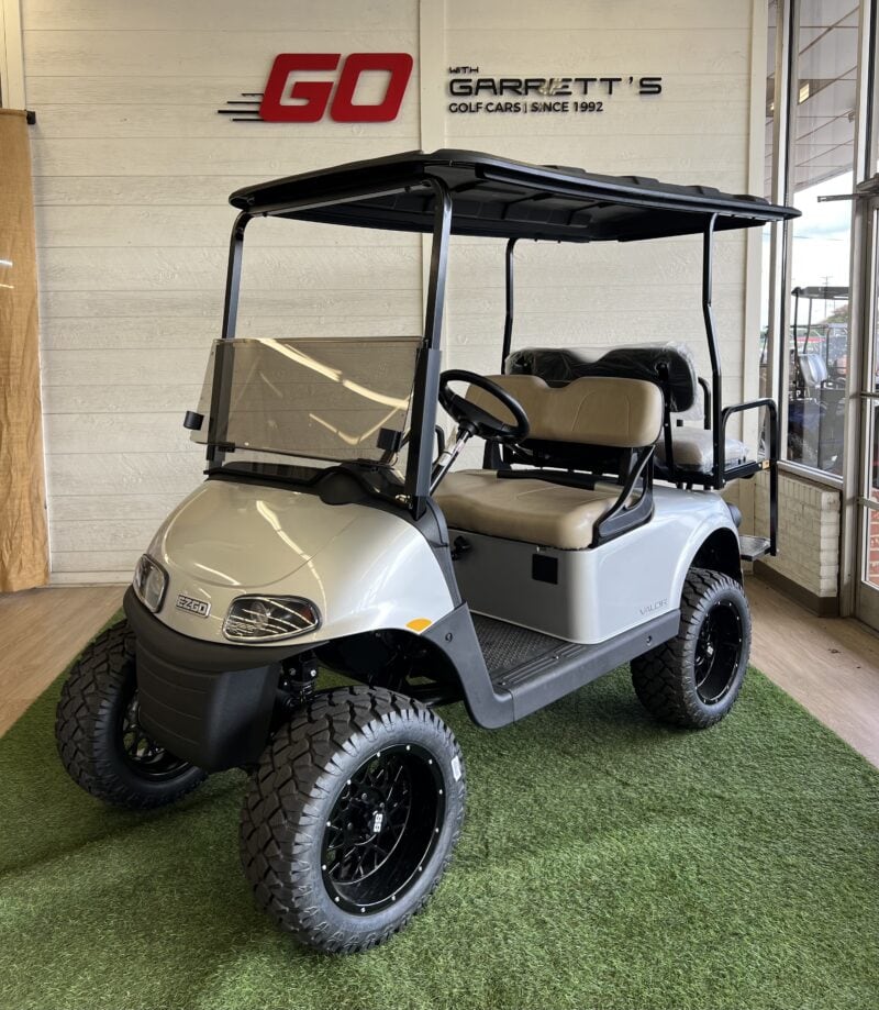 2022 EZGO RXV Valor 4/Platinum - Gas