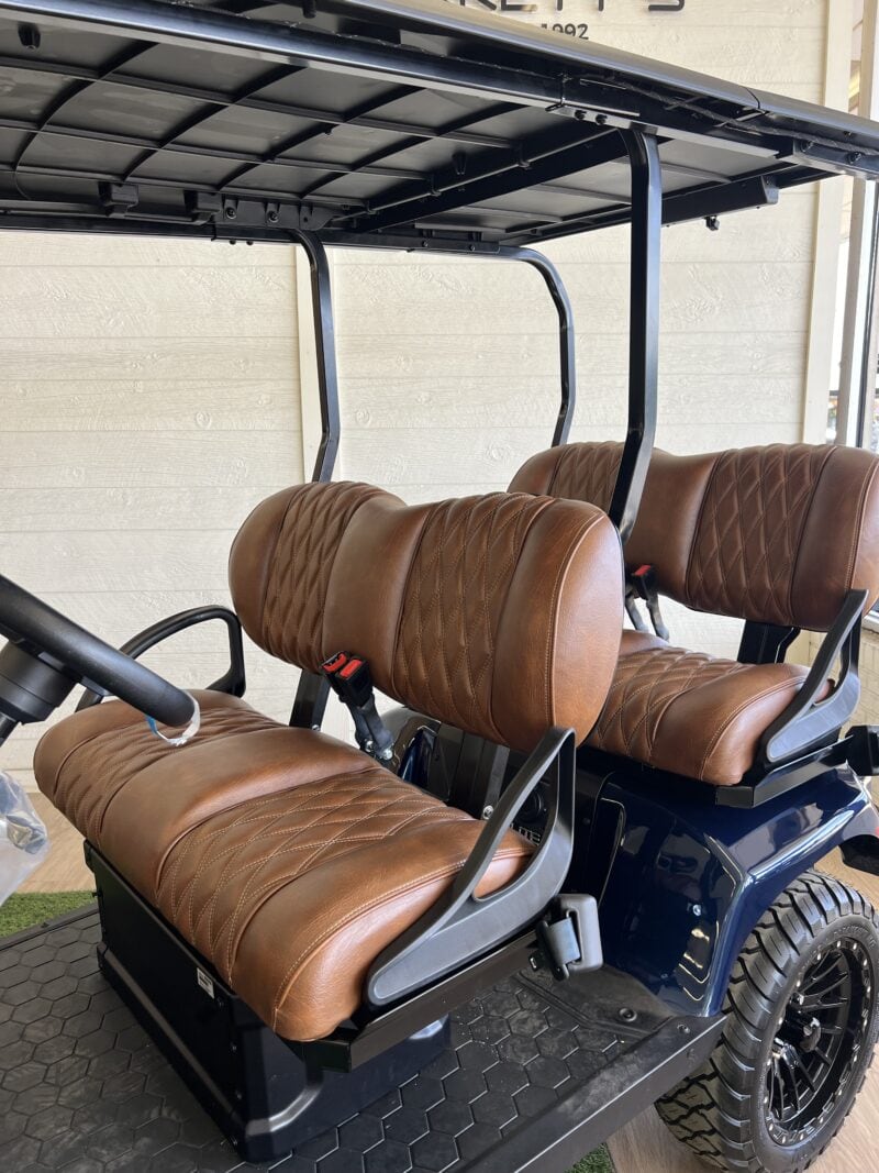 2025 EZGO Liberty LSV/Patriot Blue - Image 2