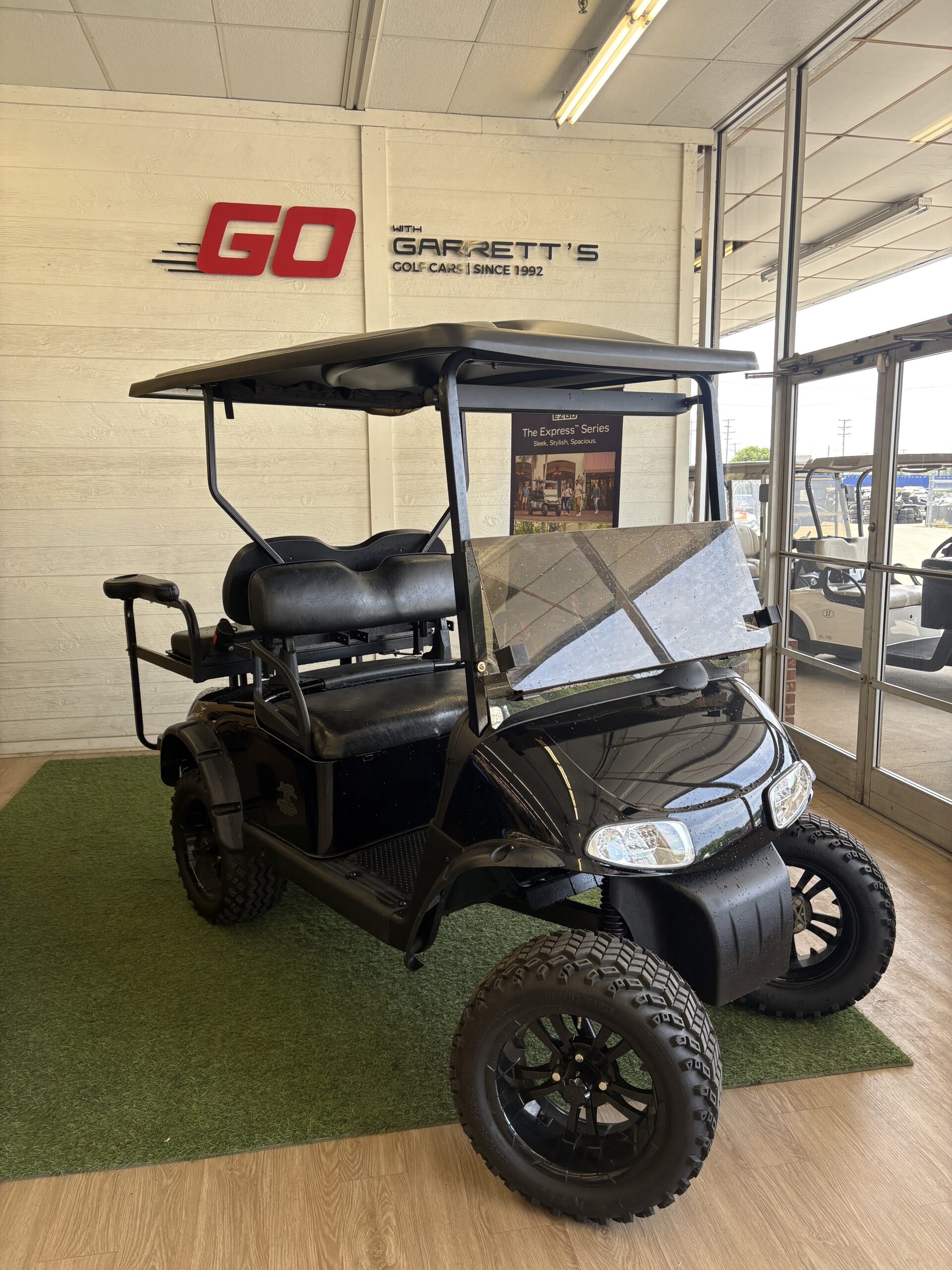 #301 - E-Z-GO Custom Gloss Black RXV