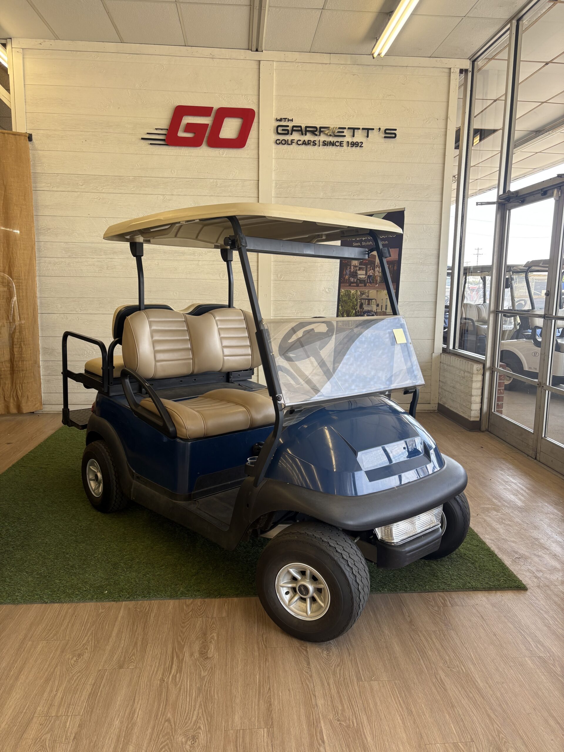 #300 - 2014 Navy Blue Club Car Precedent