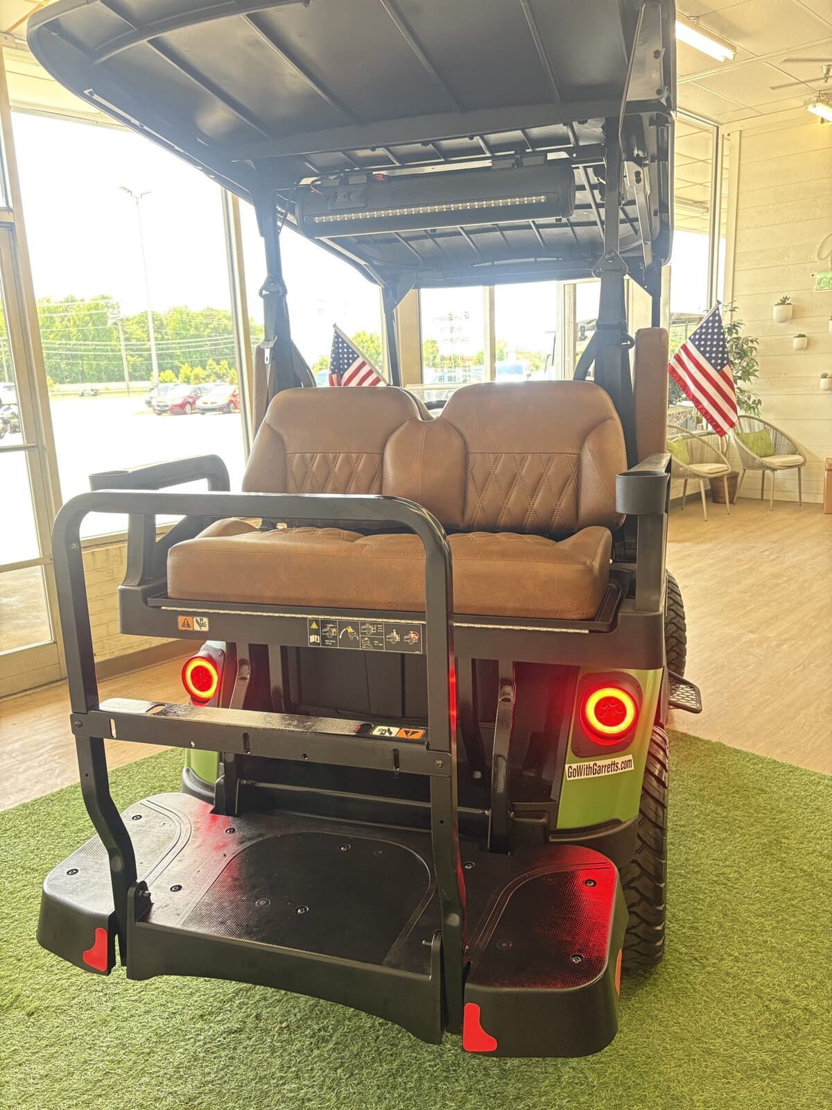 2026 E-Z-GO RXV Summit XTL ELiTE Lithium – "Folds of Honor" Special Edition - Image 5