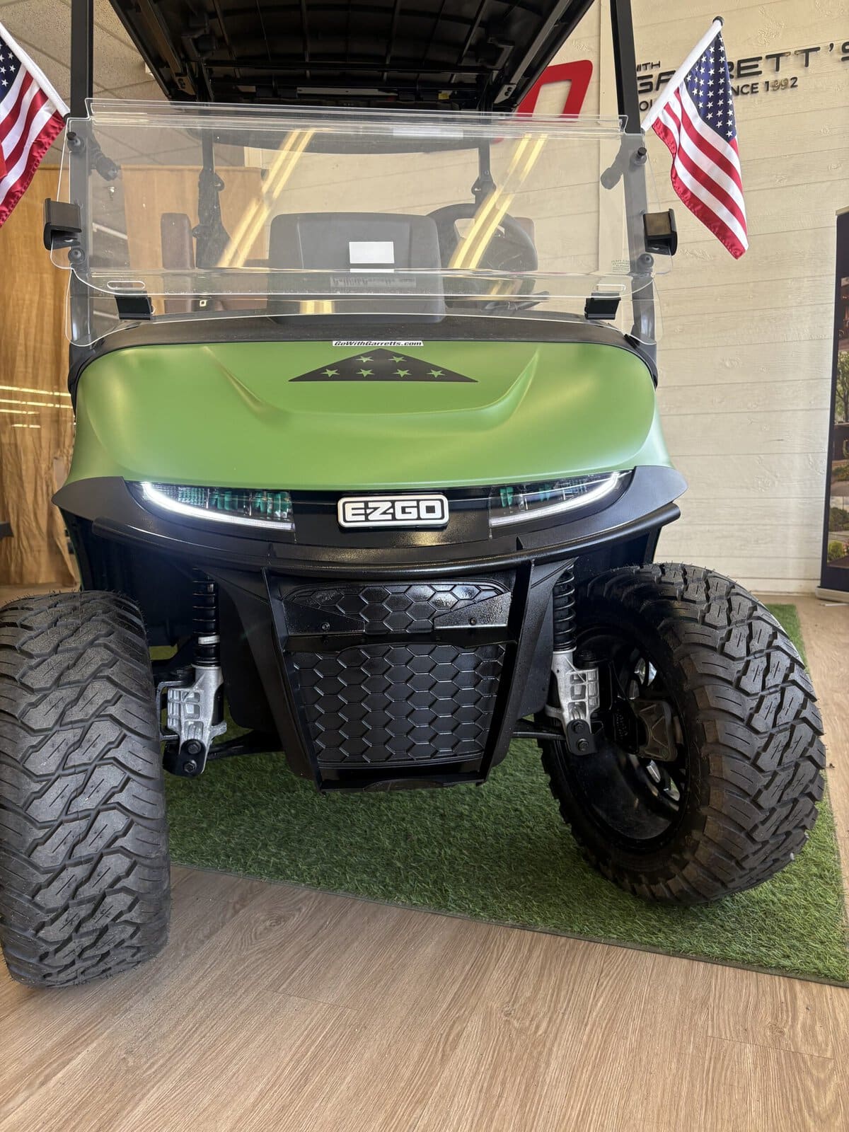 2026 E-Z-GO RXV Summit XTL ELiTE Lithium – "Folds of Honor" Special Edition - Image 3