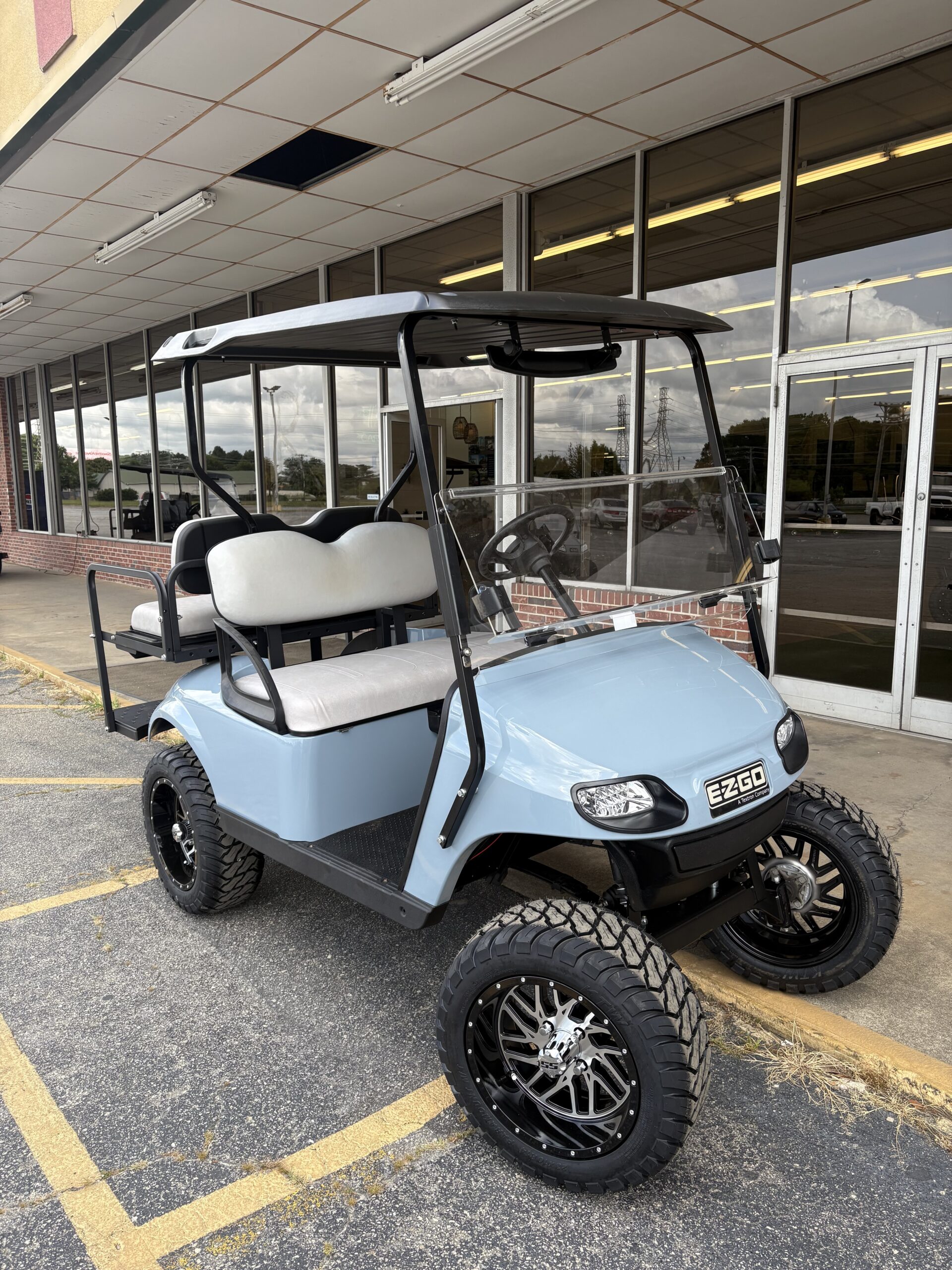 #11 - E-Z-GO TXT 48V Electric - Lifted Ocean Grey Custom