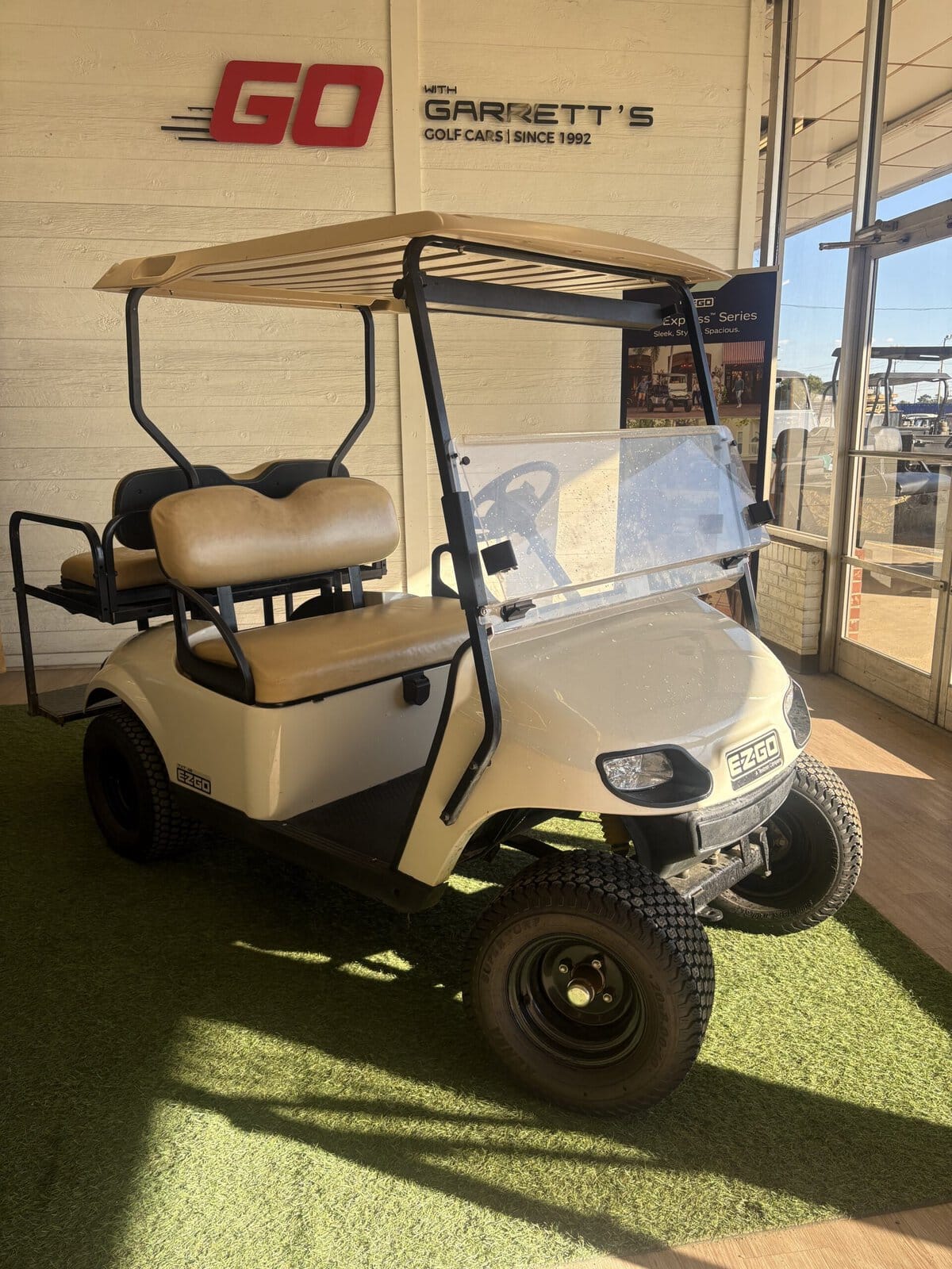 #309 - E-Z-GO TXT 48V Electric- White 4 Passenger